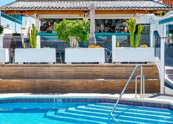 Diamantes 203 Wifi Pool *