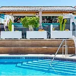 Diamantes 203 Wifi Pool *