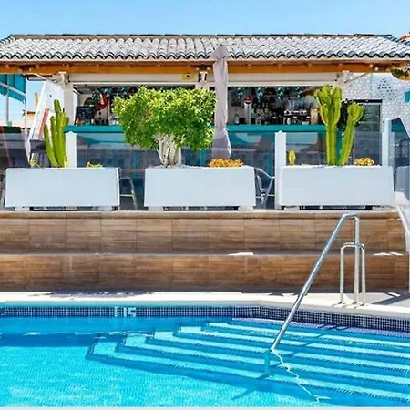 Diamantes 203 Wifi Pool *